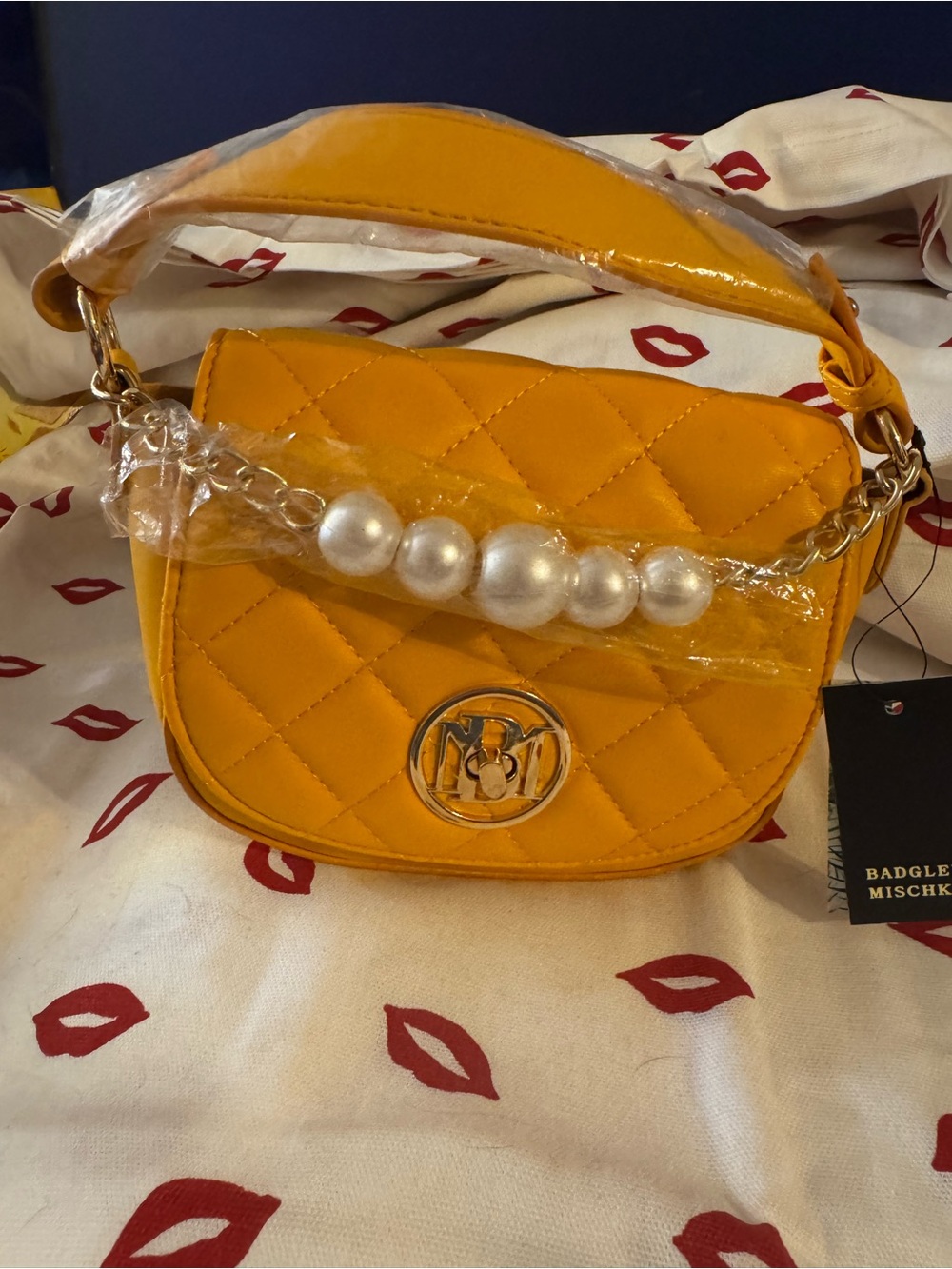 NWT Badgley Mischka Quilted Mustard Yellow Pearl-Trim Crossbody Shoulder Bag